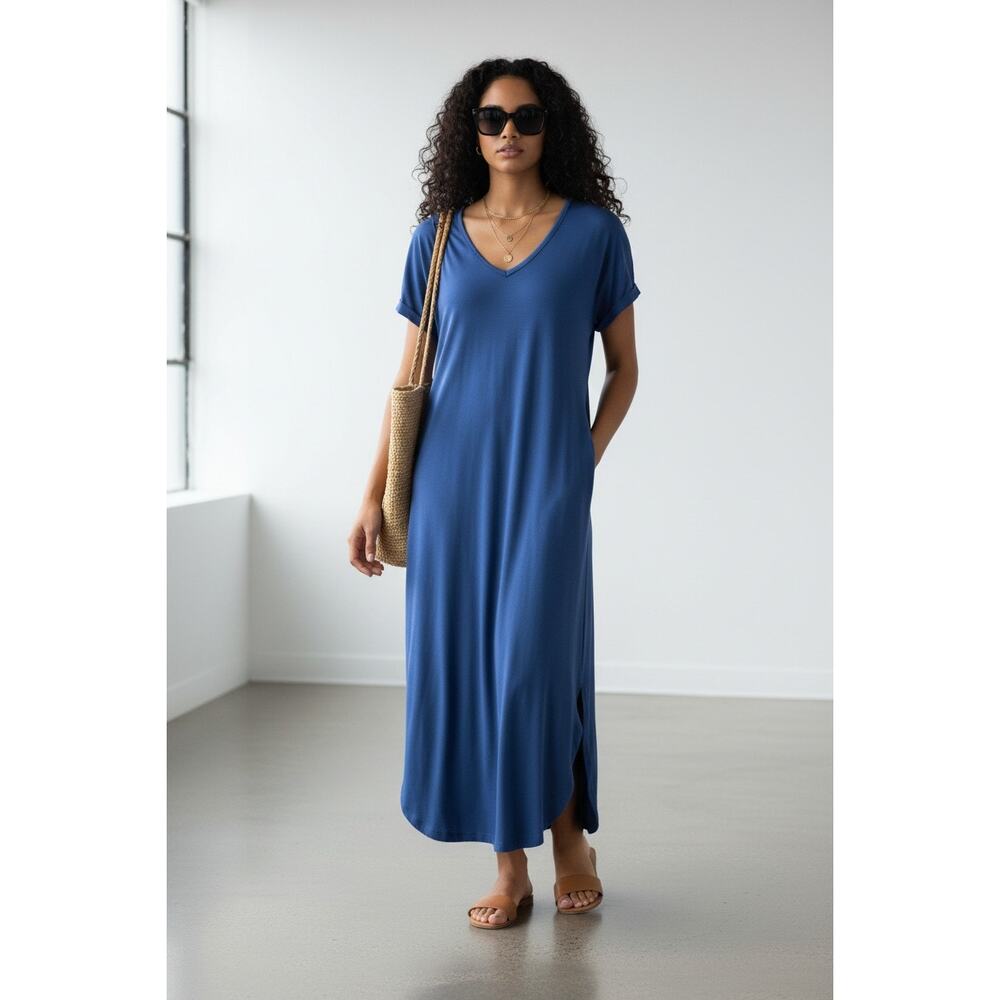 Entro NWT Royal Blue V Neck Jersey Knit Maxi Dress With Pockets Sz M